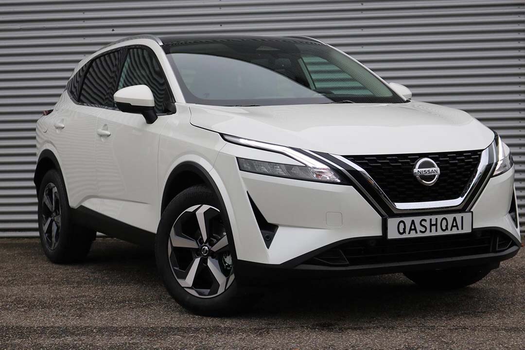 Nissan-Qashqai-1.3 DIG-T N-Connecta Stylistyczny MHEV-3