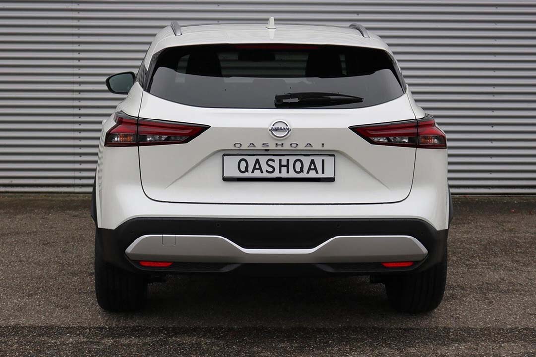 Nissan-Qashqai-1.3 DIG-T N-Connecta Stylistyczny MHEV-6