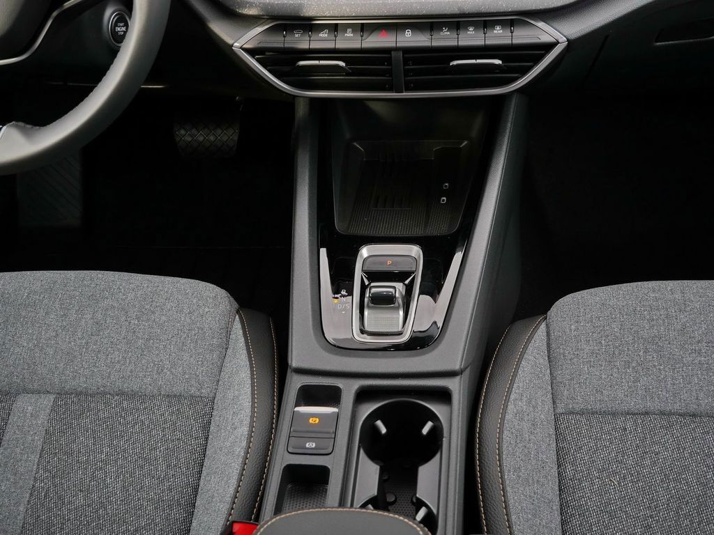 Skoda-Octavia-Skoda Octavia Combi Edition 1.5 TSI MHEV, 150KM, automat-7