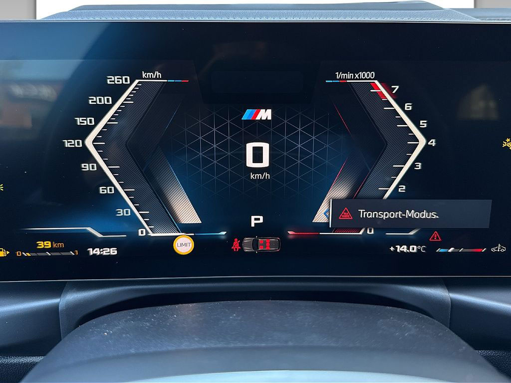 BMW-M340i xDrive Touring-BMW M340i xDrive Touring-9